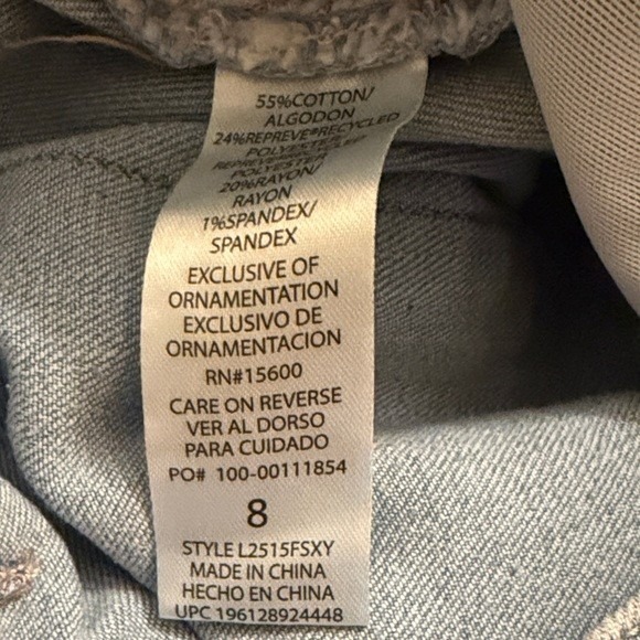 Wit Wisdom Women's Light Wash Denim Wide Leg Cropped Jeans Size 8 Lace Trim - Picture 6 of 8